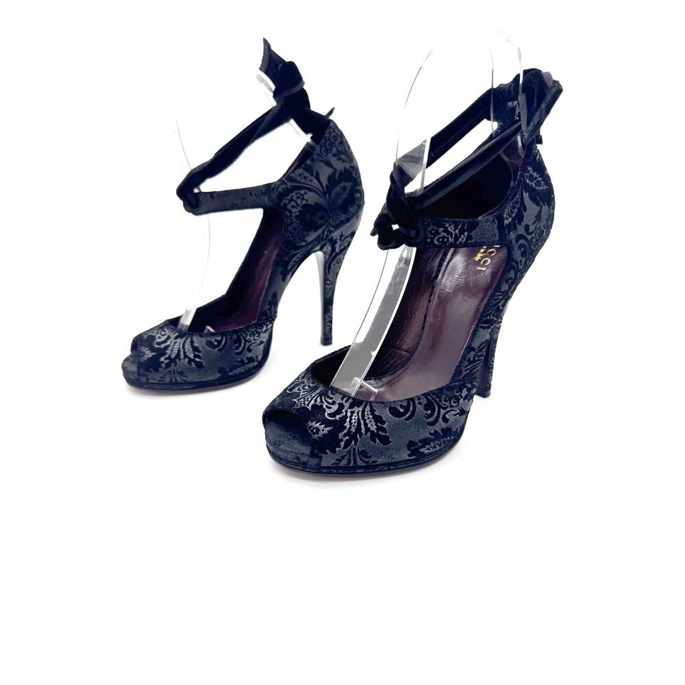 Gucci Black Suede Brocade Pineapple High Heel Pumps Shoes EU 37